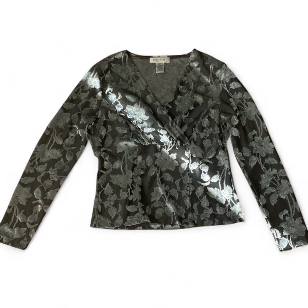 y2k |Nine West| 90s Velvet Flower V-neck pastel baby Blue & Grey Woman’s Size M